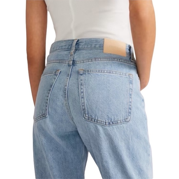 EVERLANE The 90’s Cheeky Straight Jean Crop in Light Wash Size 33  NWT - Picture 4 of 8